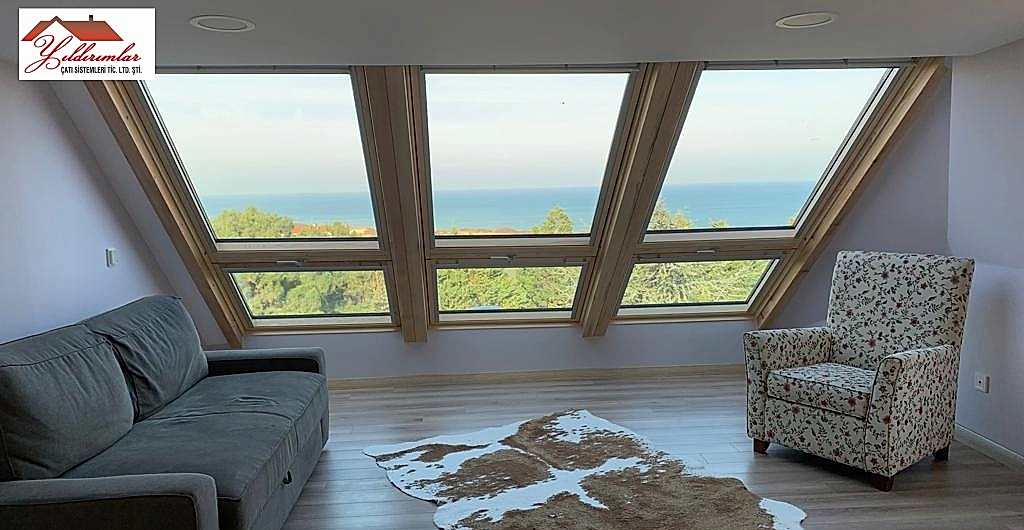 Çatı Katı Pencereleri İçin Perde